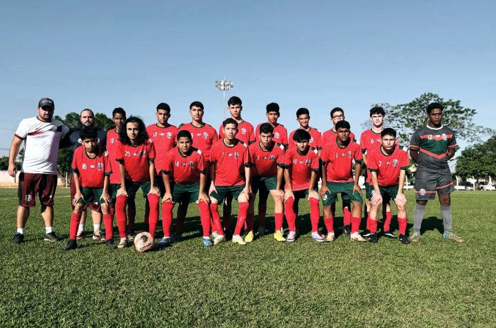 Flórida Paulista Sub-15 representa a região de Prudente nas finais estaduais de futebol de campo