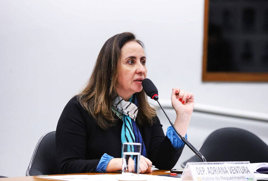 JUNQUEIRÓPOLIS: ADNAP conquista R$ 180 mil com deputada federal para veículo para a Saúde