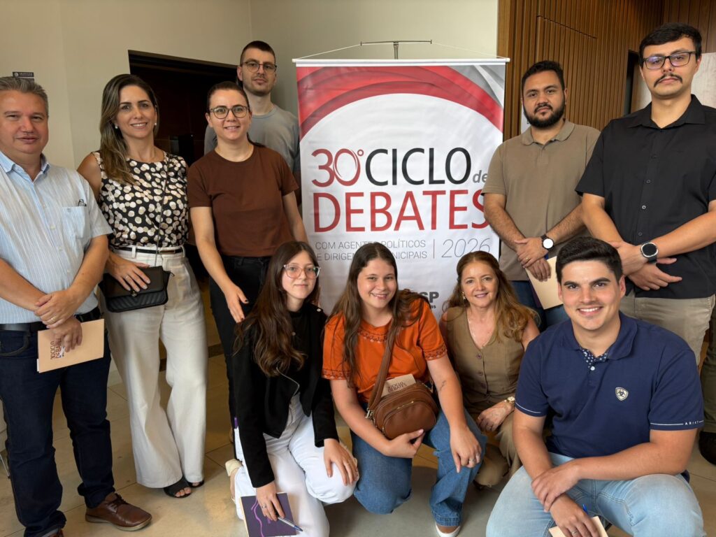 Flórida Paulista participa de ciclo de debates do TCESP com equipe administrativa