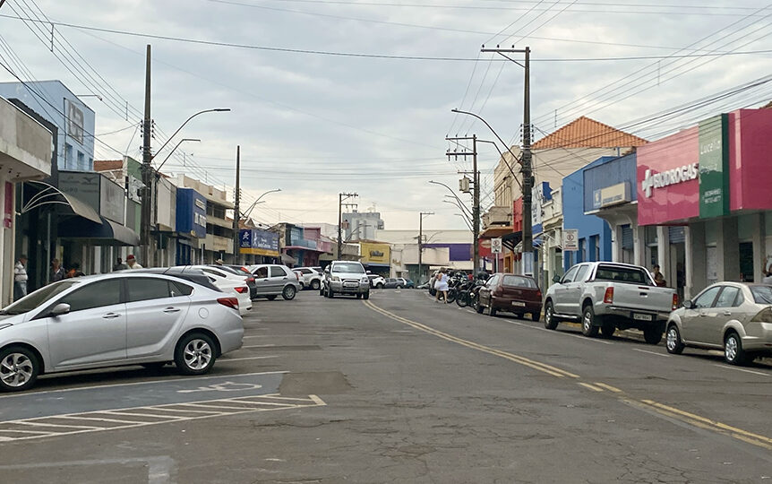 LUCÉLIA: Vereadora anuncia verba de R$ 500 mil para revitalização de avenidas do centro da cidade