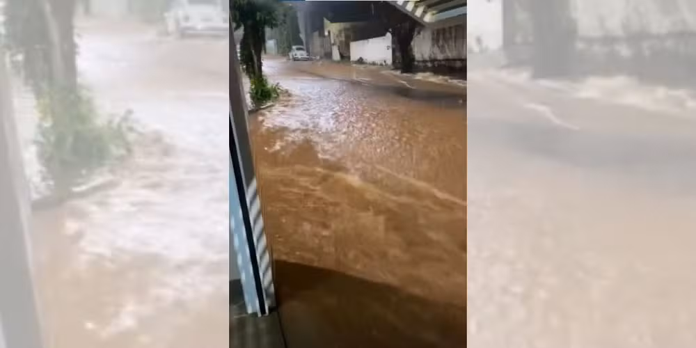 Chuva forte alaga ruas, destrói calçada e deixa carro ilhado em Tupã