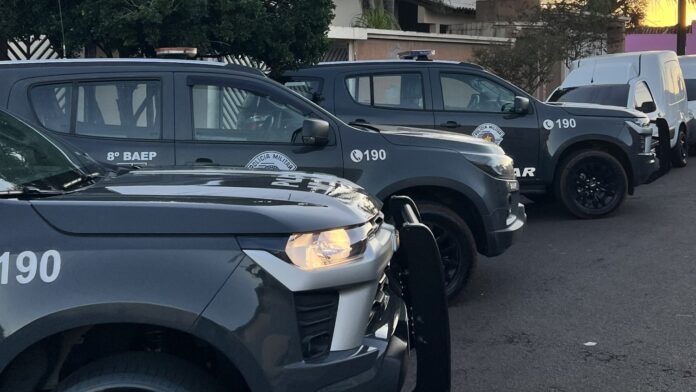 Operação Rei do Pix apreende computadores, documentos e arma durante buscas em Adamantina