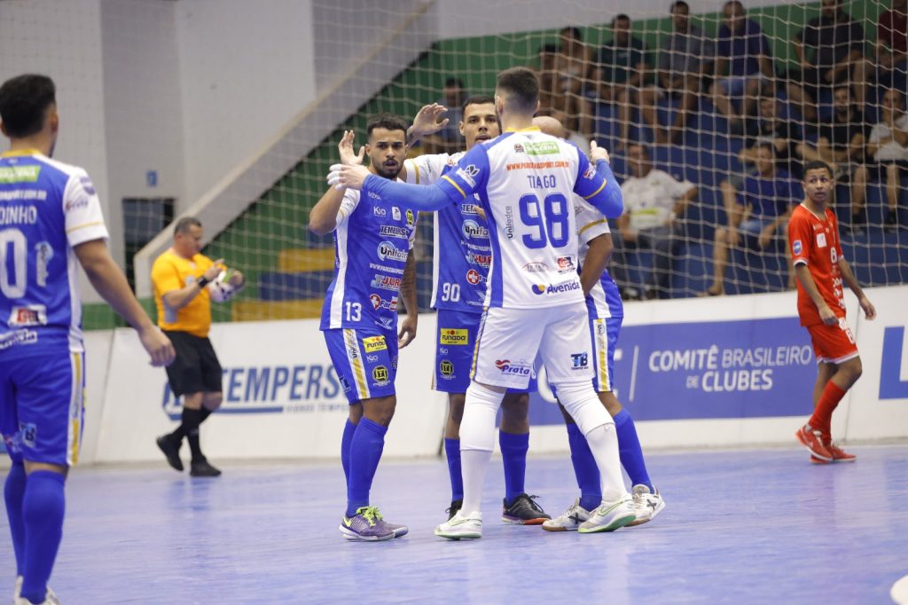Dracena Tempersul Unifadra vence líder da Liga Nacional Silver