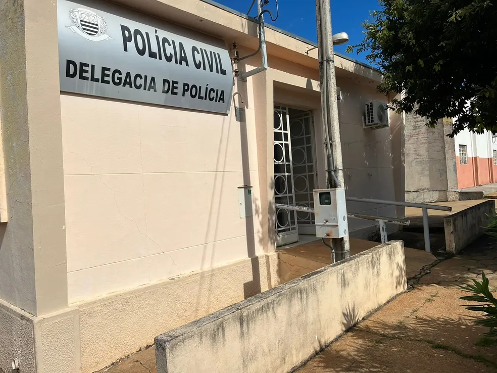 IRAPURU: Ex-companheiro agride mulher e cunhado com golpes de bengala e acaba preso em flagrante
