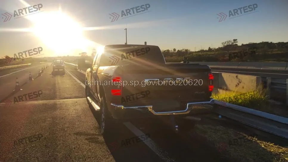 Motorista sofre mal súbito, perde o controle de caminhonete e morre em rodovia
