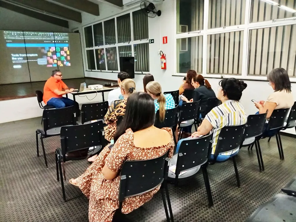 IRAPURU: Empreendedores locais participam de capacitação realizada pelo Sebrae