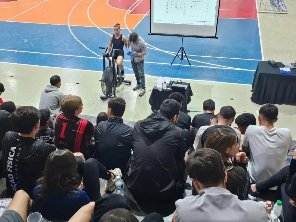 DRACENA: Unifadra promove atividade prática sobre treinamento intervalado no Dia do Profissional de Educação Física